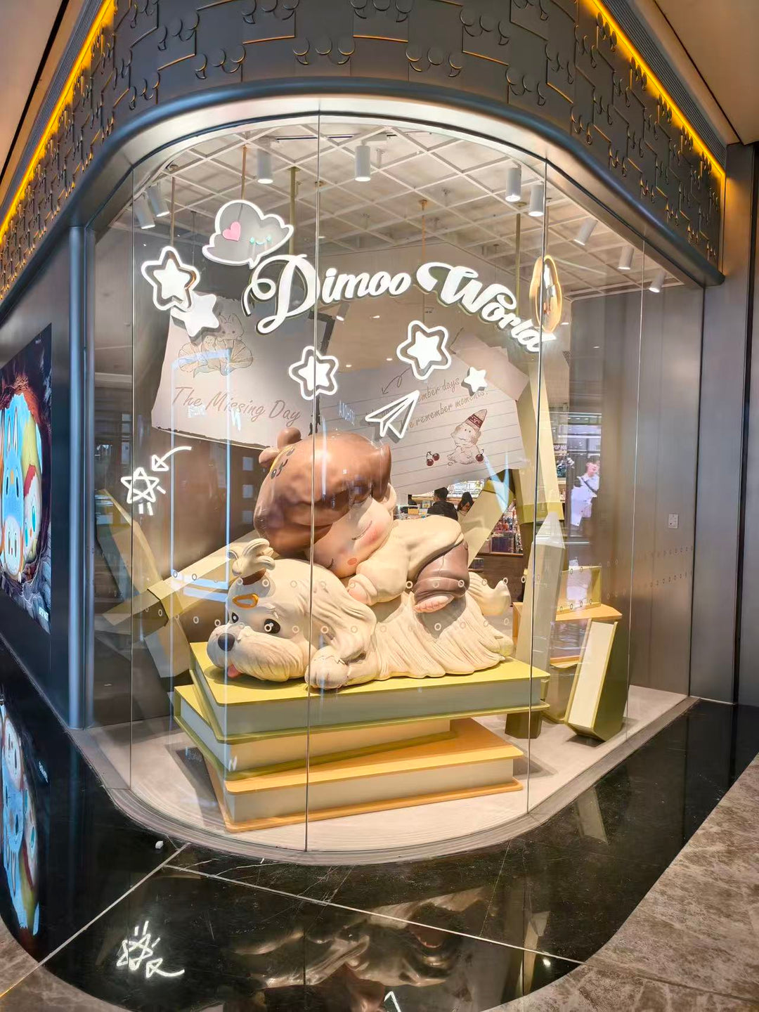 Custom Display Installations