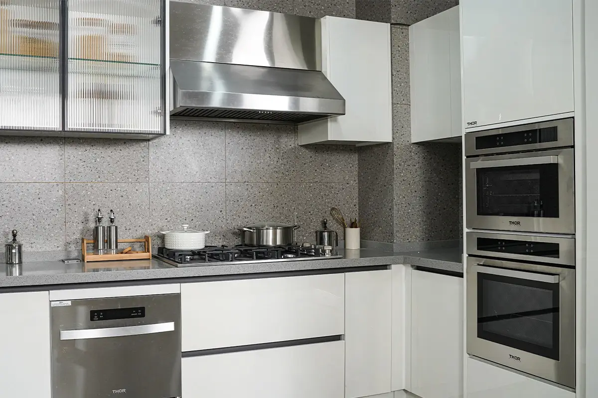 custom-stainless-steel-kitchen-cabinet-modern-design