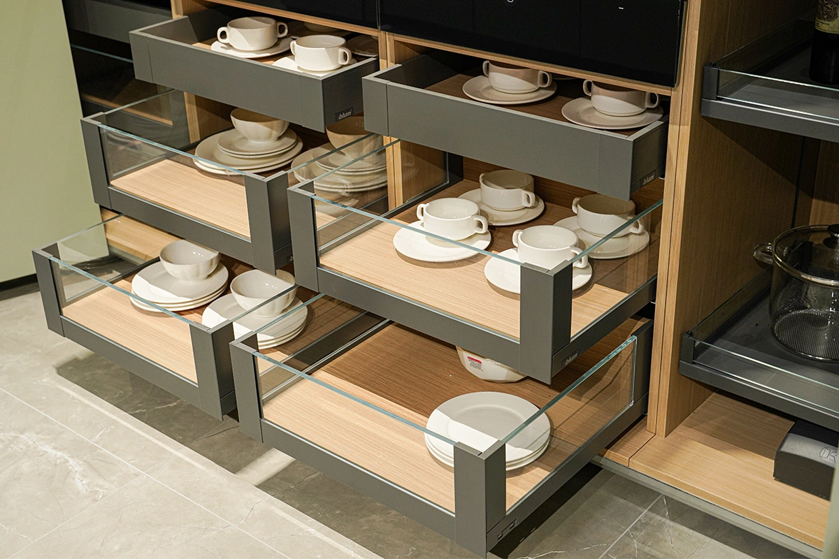 veyra-modern-kitchen-glass-drawer-storage-system-02.