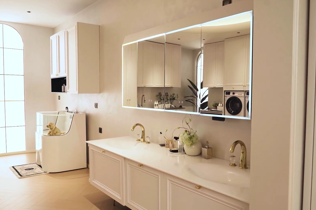 bathroom + cabinet 02